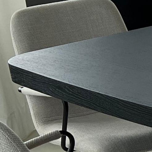 Gana dining table tweety leg