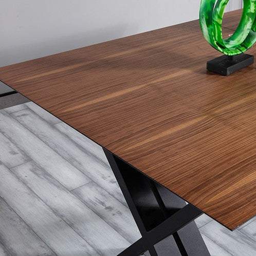 Sky 4 extention dining table