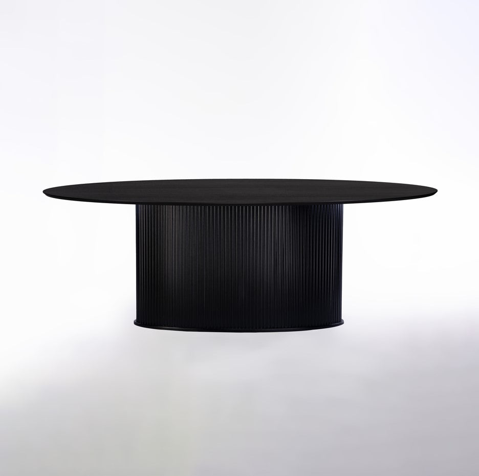 Bergamo dining table top apollo leg