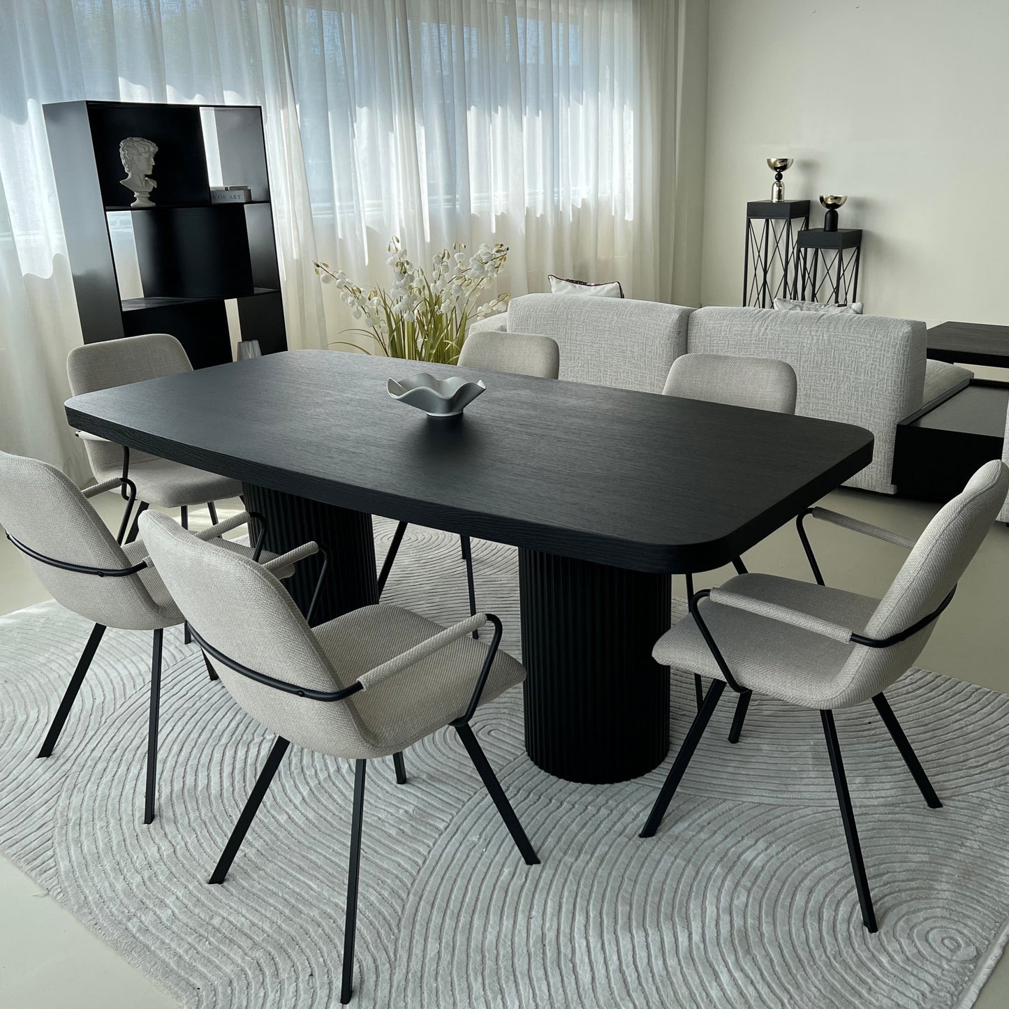 Gana dining table tweety leg