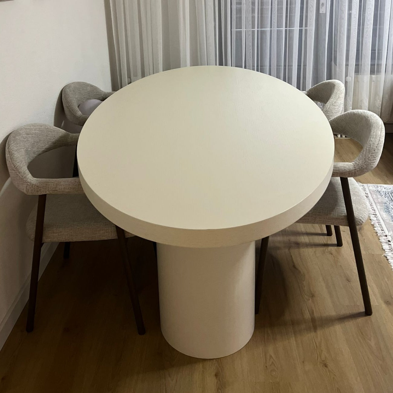Datca eettafel – Como poot, beige eiken