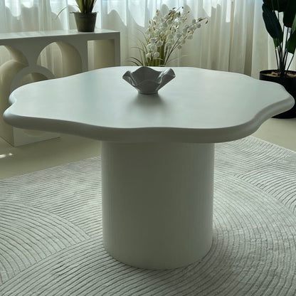 Ventana Dining Table