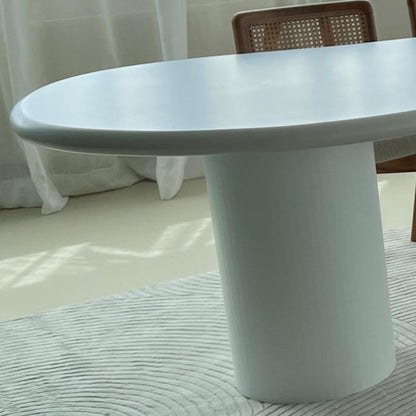 Santana dining table