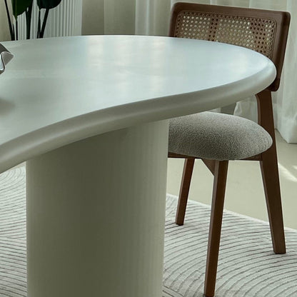 Fasulye dining table