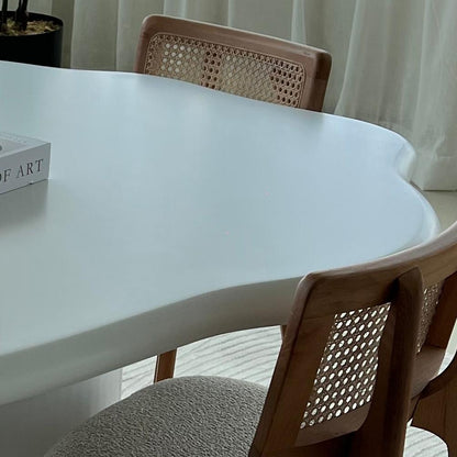 Ventana Dining Table