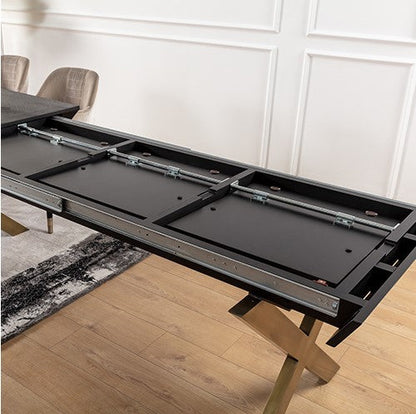 Tokyo extentable dining table