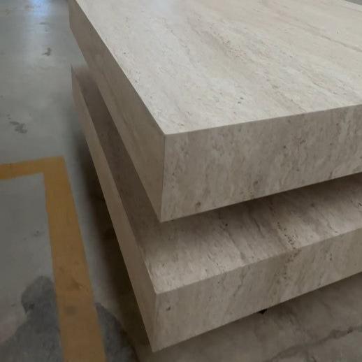 Hamburger coffee table 80x80