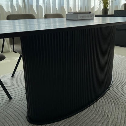 Danish ovale top apollo leg dining table