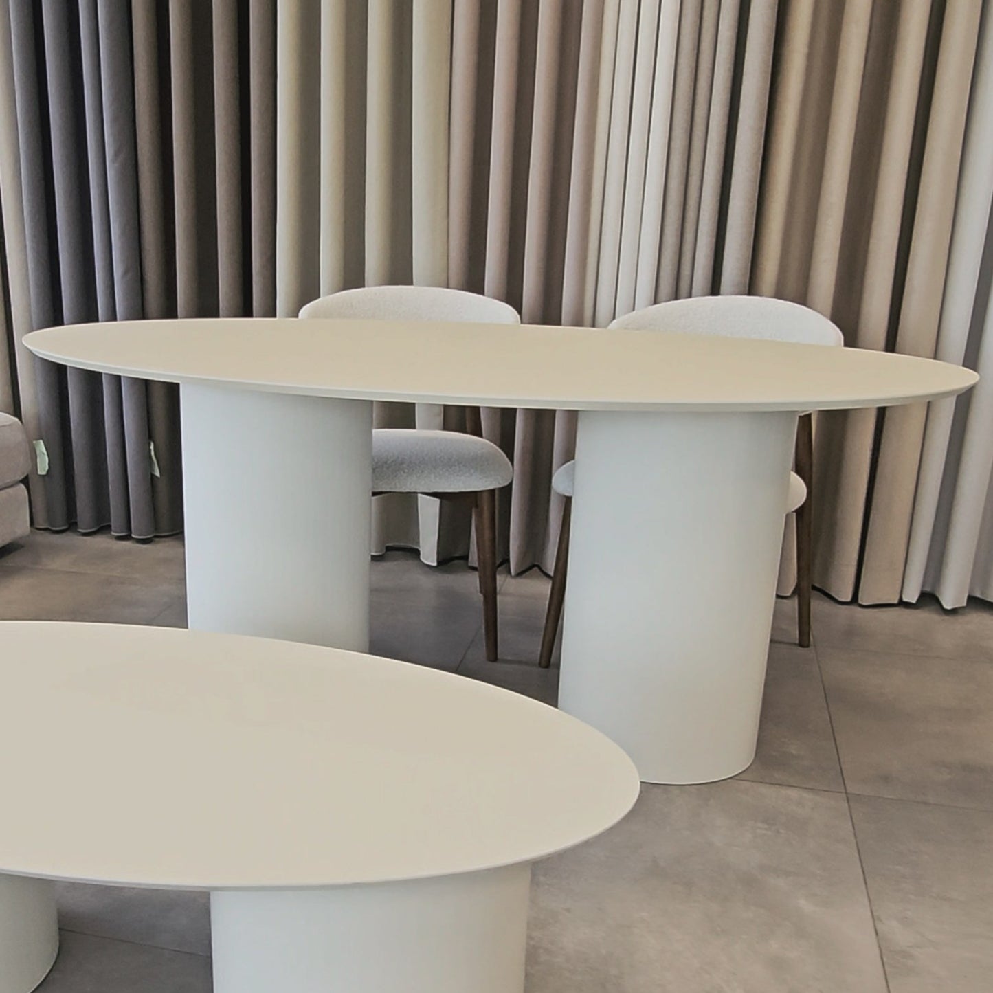 Bergamo Dining Table Como Leg Beige Mdf