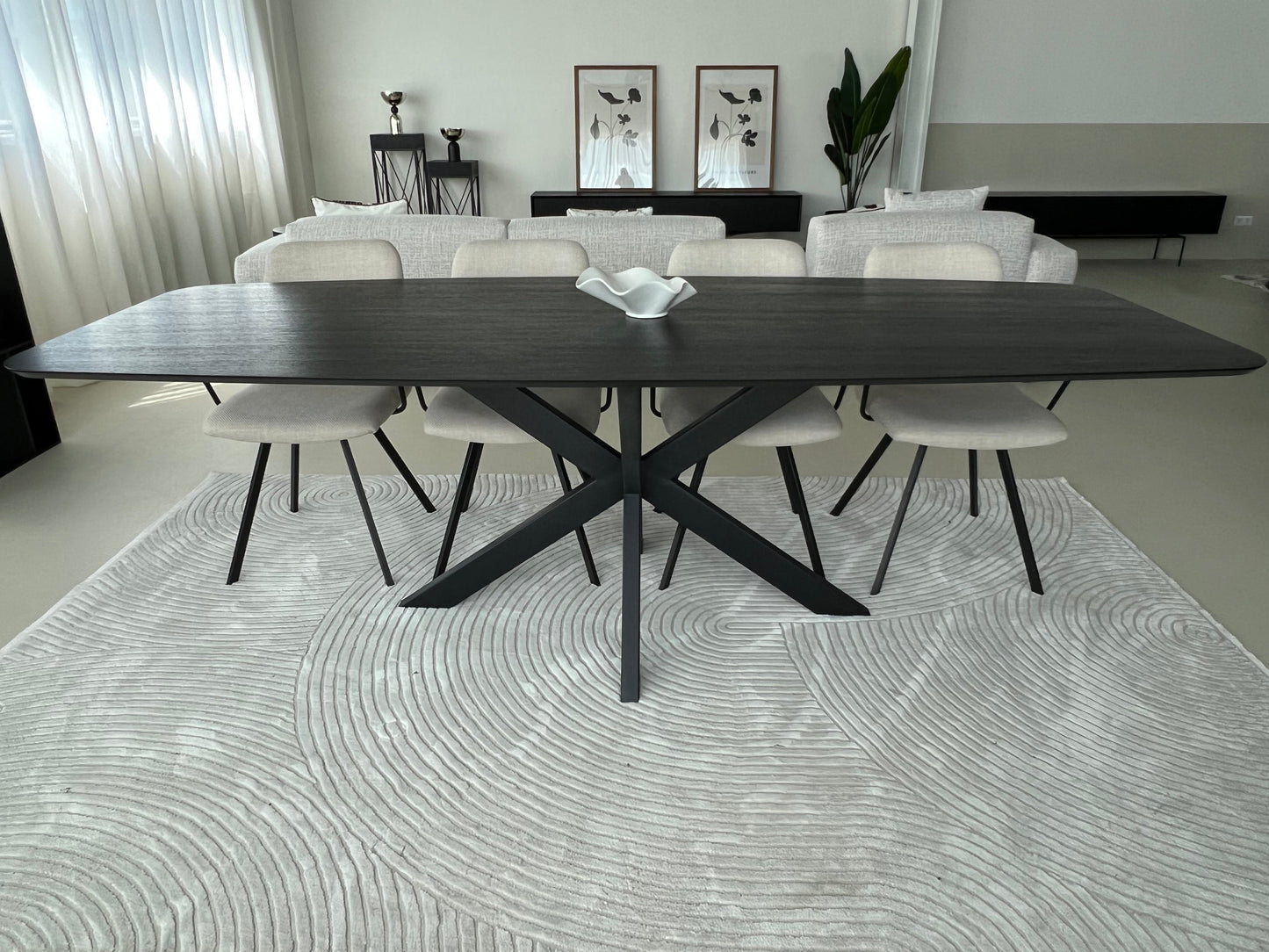 Danish ovale top spider leg