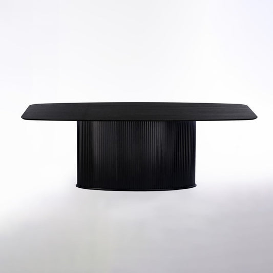 Danish ovale top apollo leg dining table