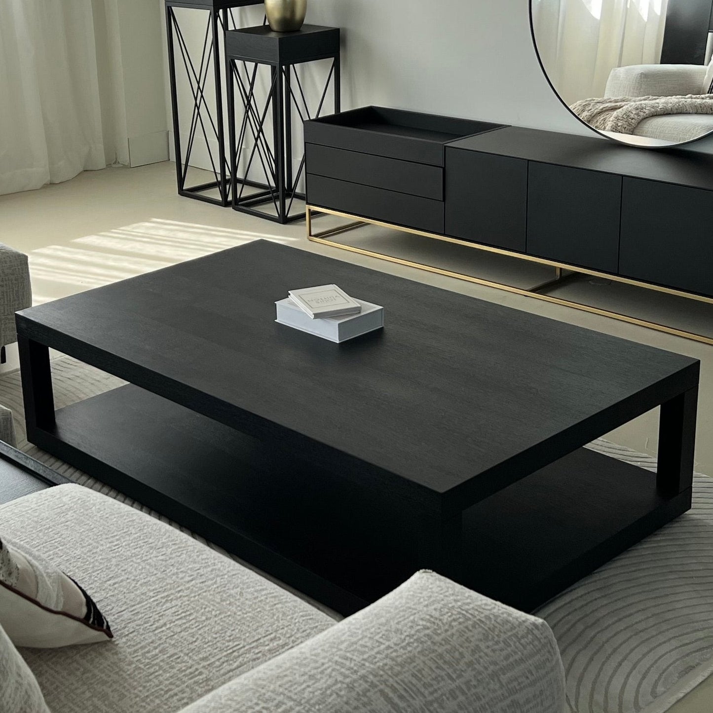 Glory coffee table