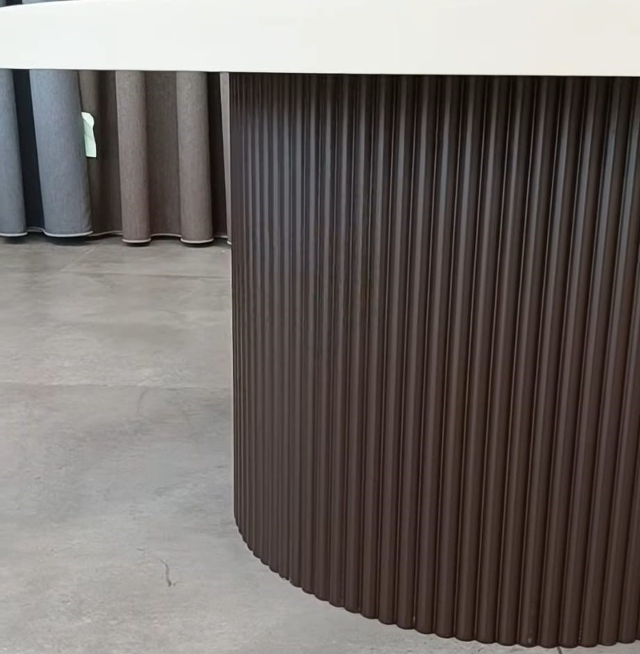 Lazy Coffee Table Tweety Leg