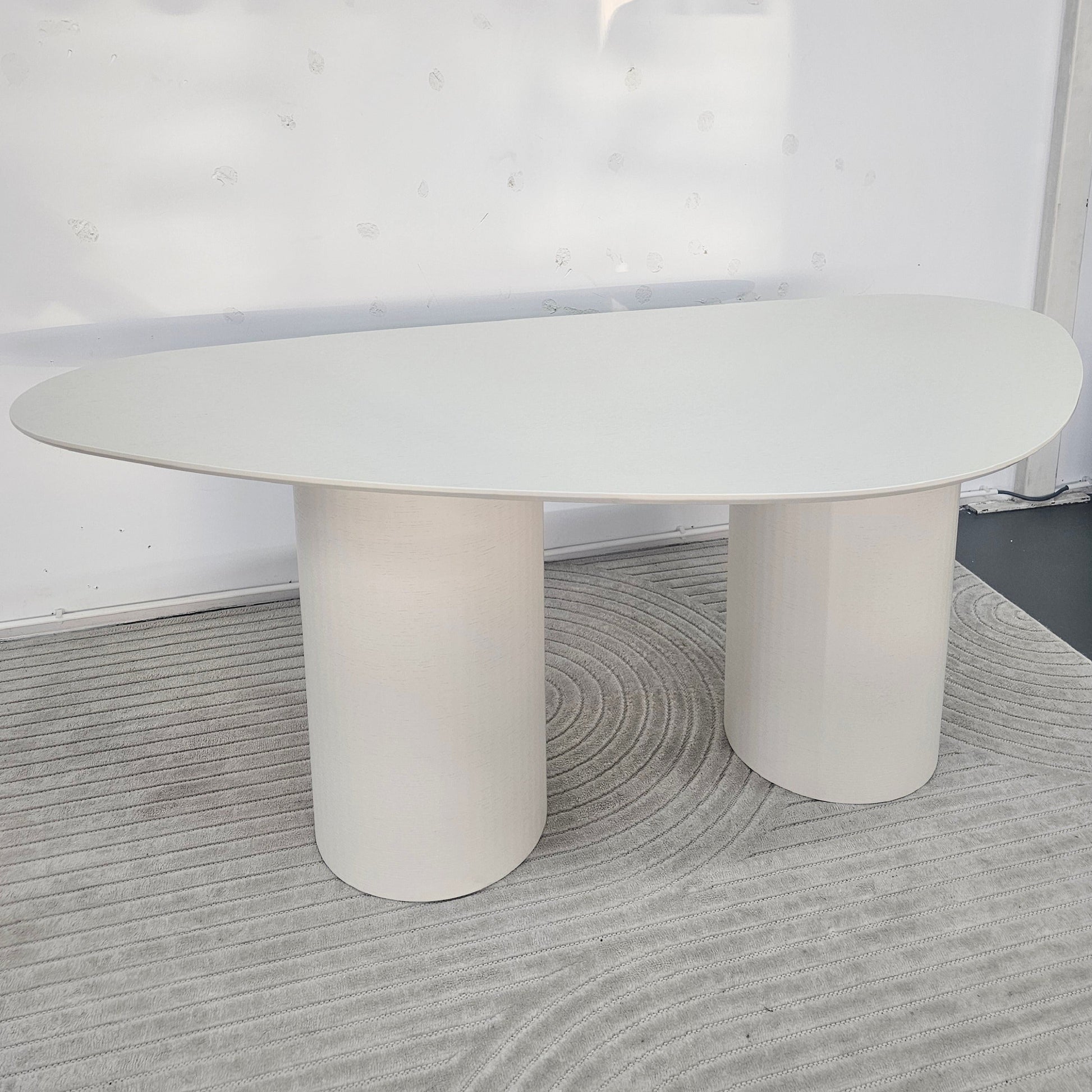 Stone Yemek Masası Como Ayak Krem Meşe Kaplama – 2. ürün görseli